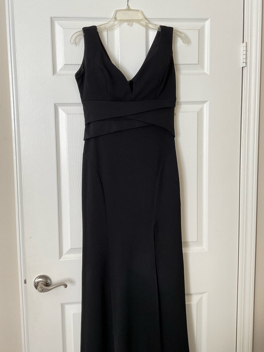 Emerald Sundae Black V-Neck Evening Gown